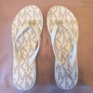 Micheal Kors Flip Flops